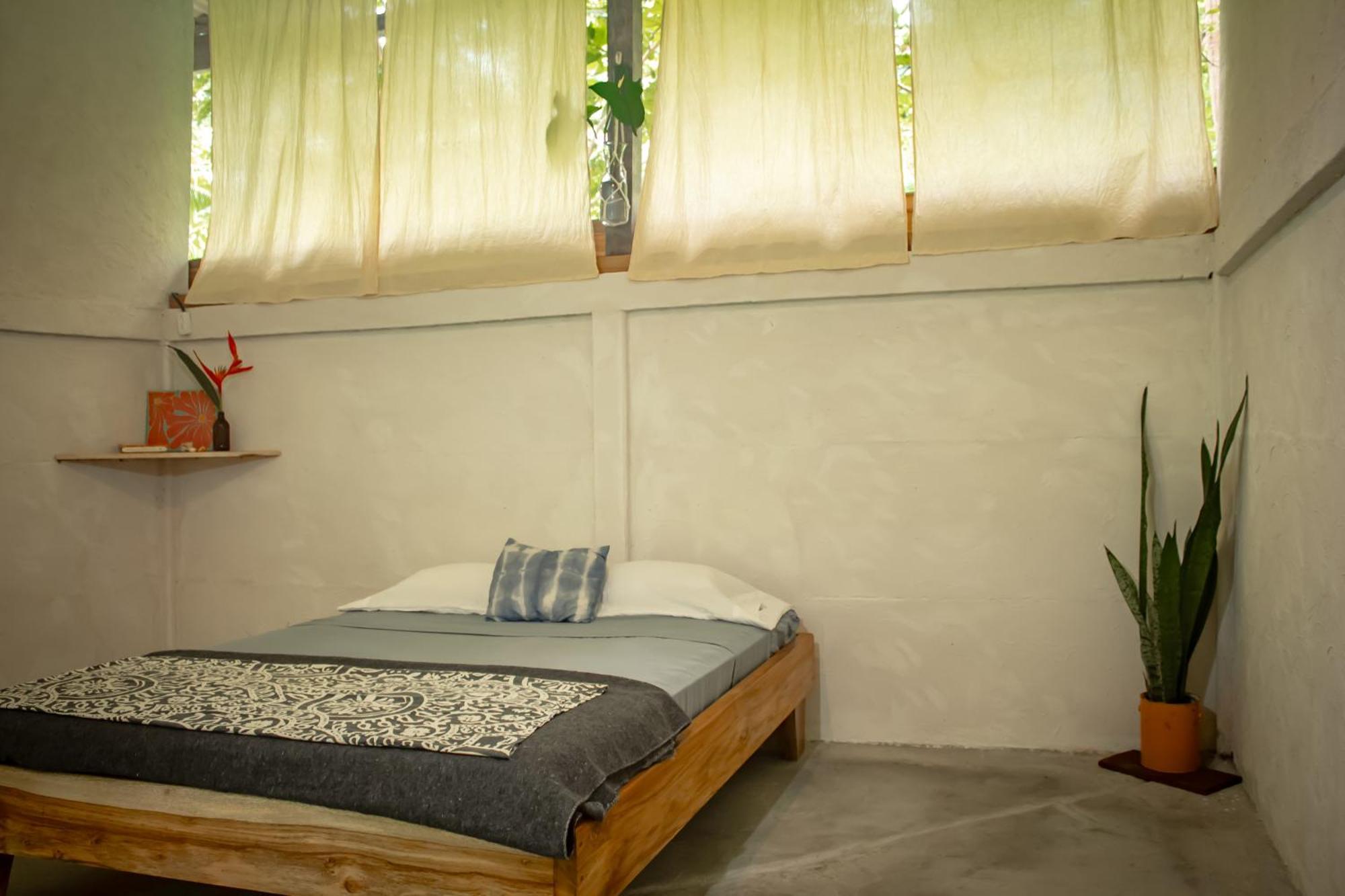 Smile Jungle Hostel Puerto Viejo de Talamanca Екстер'єр фото
