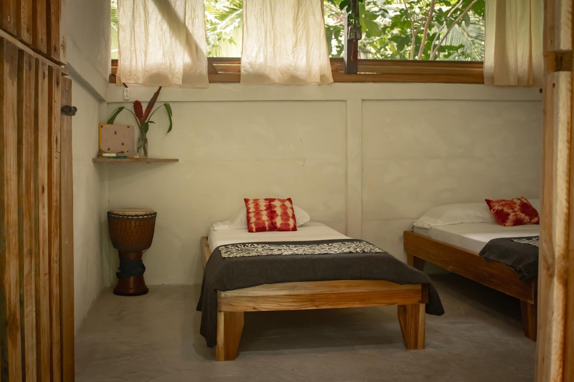 Smile Jungle Hostel Puerto Viejo de Talamanca Екстер'єр фото
